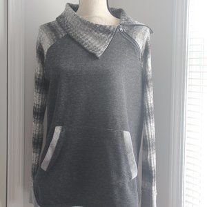 Maurices | Long-Sleeve Fashion Top